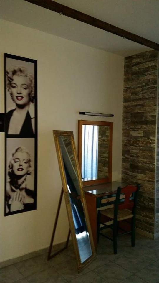 Sunnysun Studios Фаліракі Номер фото
