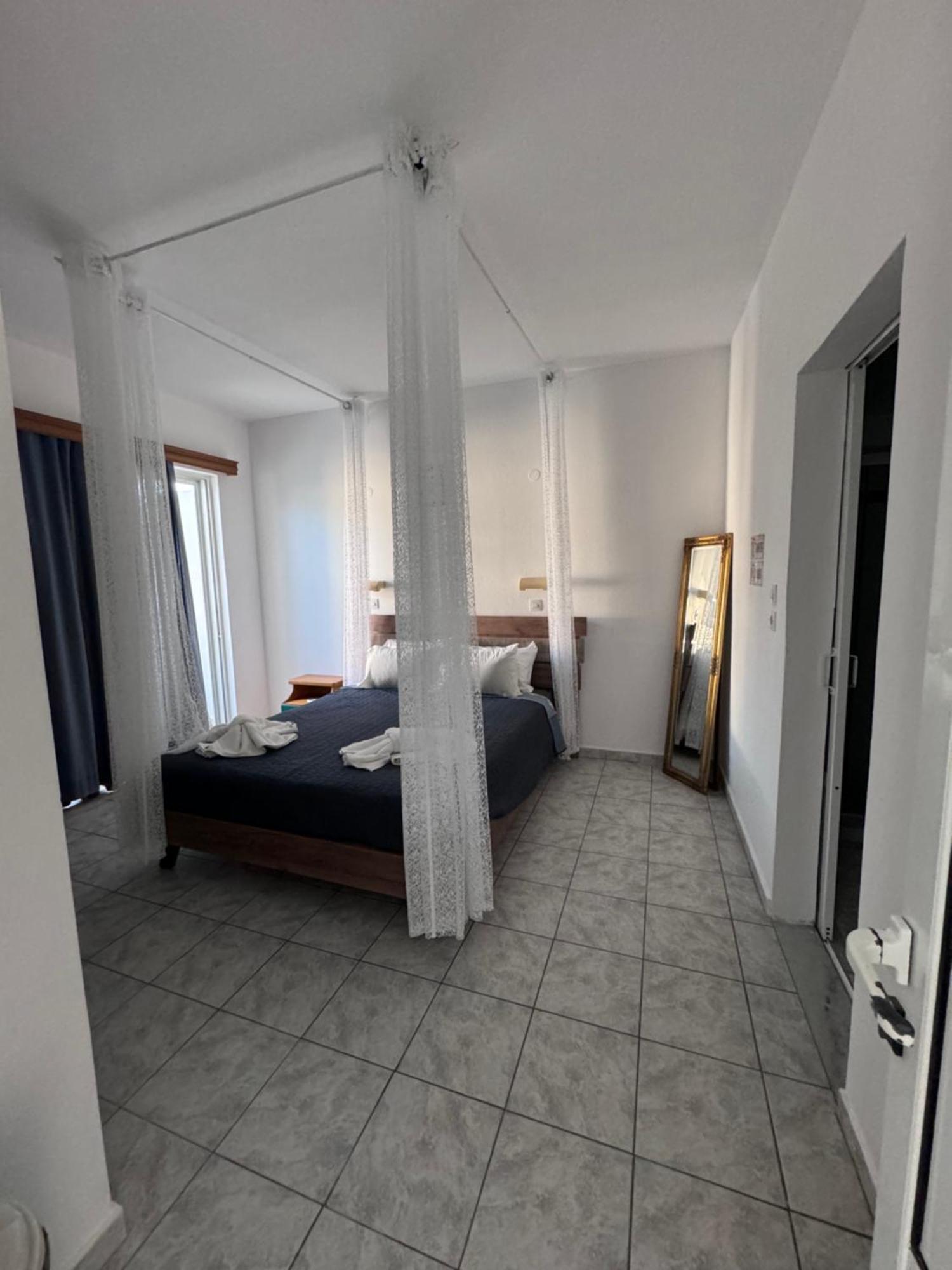 Sunnysun Studios Фаліракі Номер фото